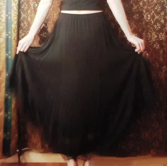 Express Black High-Low Skirt - Picture 5 of 8